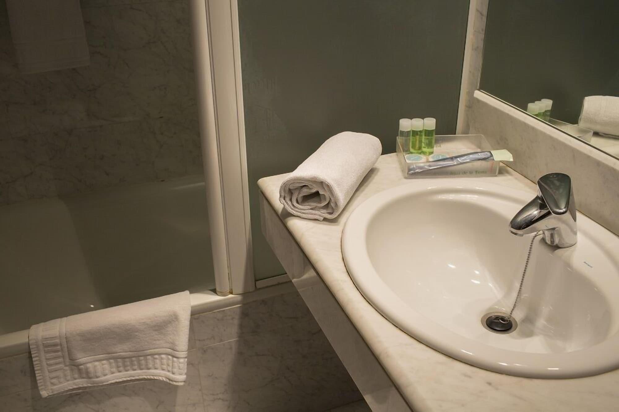 Hotel Delta Tudela Dış mekan fotoğraf